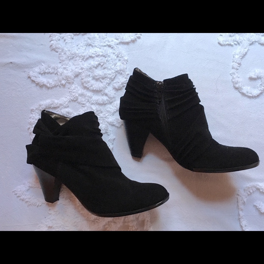 Andrew Keller ankle boots